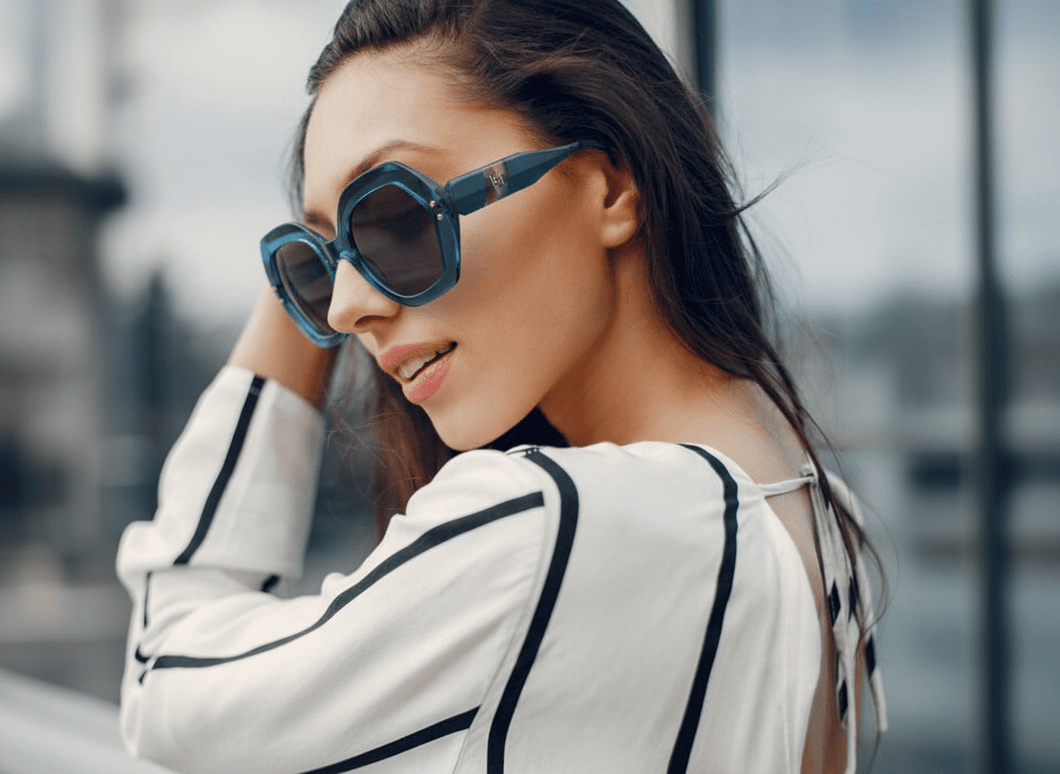 Gafa de Sol Carolina Herrera HER0126/S - Optica Aguaviva