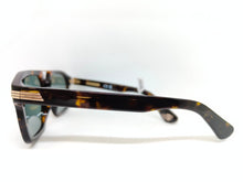 Gafa de Sol Police SPLP28 - Optica Aguaviva