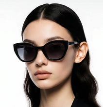 Gafa de vista con Clip Solar Aeris AE8120-4 - Optica Aguaviva